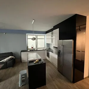 Penthouse Na Wylacznosc - Taras Z Jacuzzi - Stadion Narodowy - Saska Kepa Do 8 Osob Apartament Warszawa